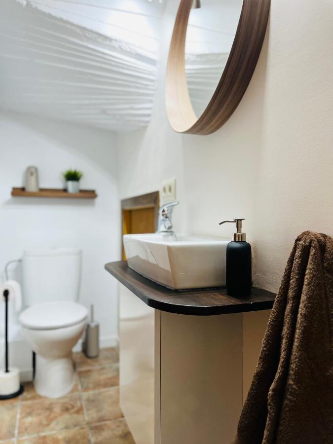 Nuevo Cosy Loft 4Pax Estavar Eksteriør billede